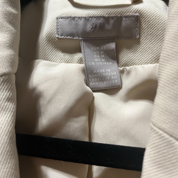H&M Cream Women's Blazer - Picture 5 of 6